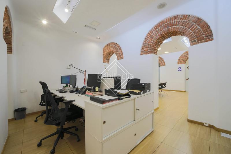 Foto 438a4617-e2af-47f6-b11b-d54c7d926583. Office space with heating in Recoletos Madrid