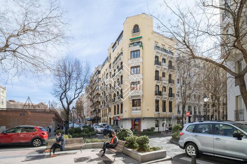 Foto cc33463d-1afa-42bb-8ed9-9519f40dc8dd. Office space with heating in Recoletos Madrid