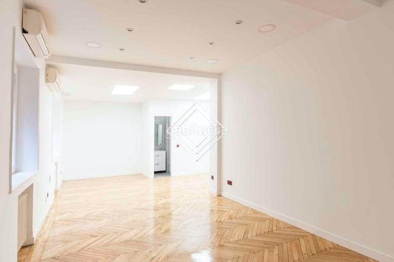 Foto 01ad10c1-bbbc-4fa4-ba3b-9945d0adcc30. Bureau avec chauffage dans El Viso Madrid