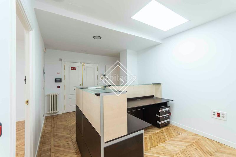 Foto 557b2c17-7585-428b-9fa9-23fa5cae480f. Bureau avec chauffage dans El Viso Madrid