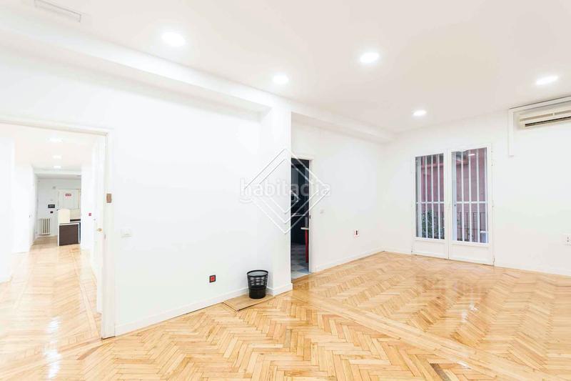 Foto df9645c5-a4a9-4e2b-b79e-74910e6d7697. Bureau avec chauffage dans El Viso Madrid