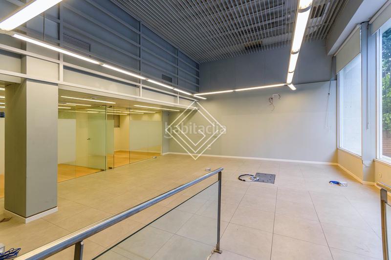 Foto b4315c4f-86dc-4f72-b5ec-39361514bb8c. Locale commerciale con riscaldamento in Nueva España Madrid