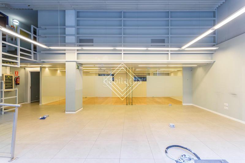 Foto cd80157e-9bd8-4092-855f-760c8e86cf11. Locale commerciale con riscaldamento in Nueva España Madrid