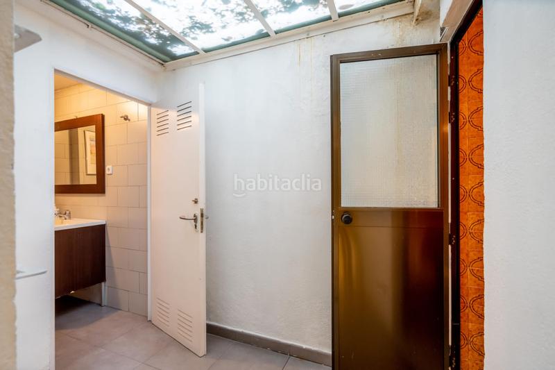 Foto 5500415d-67d1-4c4e-abb6-47f976fb8f24. Office space with heating in El Viso Madrid