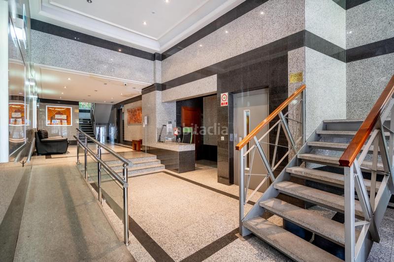 Foto 74d4be3a-5c02-4c15-8354-a705f4eb16be. Office space with heating in El Viso Madrid