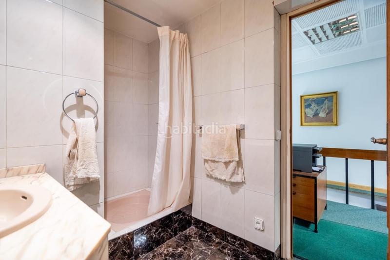 Foto 83644f67-8a0c-40fe-99d6-3736721470c8. Office space with heating in El Viso Madrid