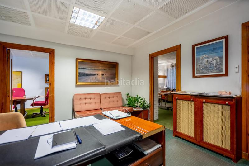 Foto feb3391e-2596-4dba-af1c-c4bd56517ae3. Office space with heating in El Viso Madrid
