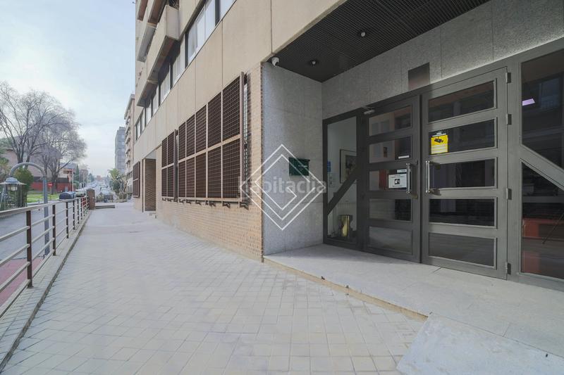 Foto 7ba53fbb-849e-47ff-8021-a3eb1784d234. Office space with heating in Conde Orgaz - Piovera Madrid
