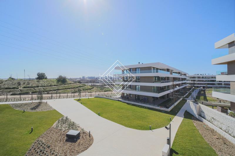 Foto 8a103dd3-1a54-4400-b767-a26ad11312f5. Appartamento con riscaldamento parcheggio piscina in La Moraleja