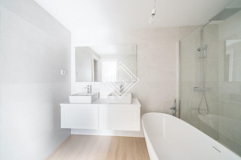 Foto bac7fbc0-c286-423b-b8b8-8c04ac628489. Appartamento con riscaldamento parcheggio piscina in La Moraleja