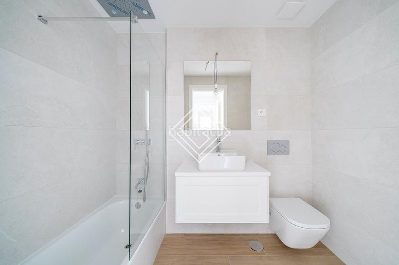 Foto e7c53414-ba0d-4477-a856-b21e56edd0b6. Appartamento con riscaldamento parcheggio piscina in La Moraleja