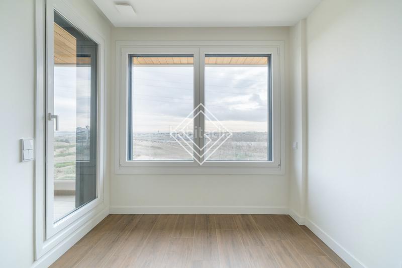 Foto 334c8a90-64d8-4c29-8d0e-2d77d819a00d. Appartement avec chauffage parking piscine dans urbanización La Moraleja La Moraleja