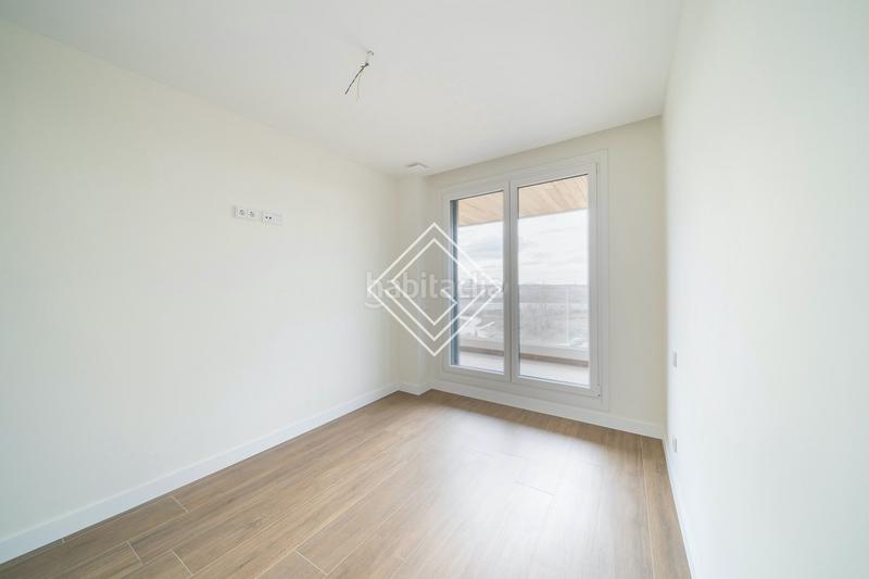 Foto f2300b96-3f03-4dc8-9a2e-7a217de94bf8. Appartement avec chauffage parking piscine dans urbanización La Moraleja La Moraleja