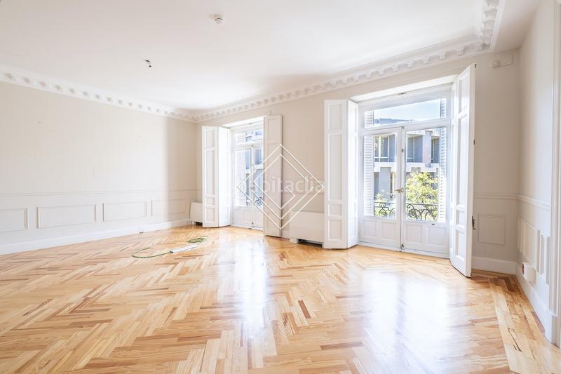 Foto ebb9eb90-ad3a-49cc-871d-31a1b73291b1. Alquiler oficina gv i arquitectos especializados en activos inmobiliarios prime en Madrid