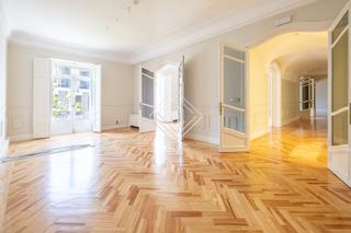 Lloguer Oficina  Calle de fernando el santo. Gv i arquitectos especializados en activos inmobiliarios prime