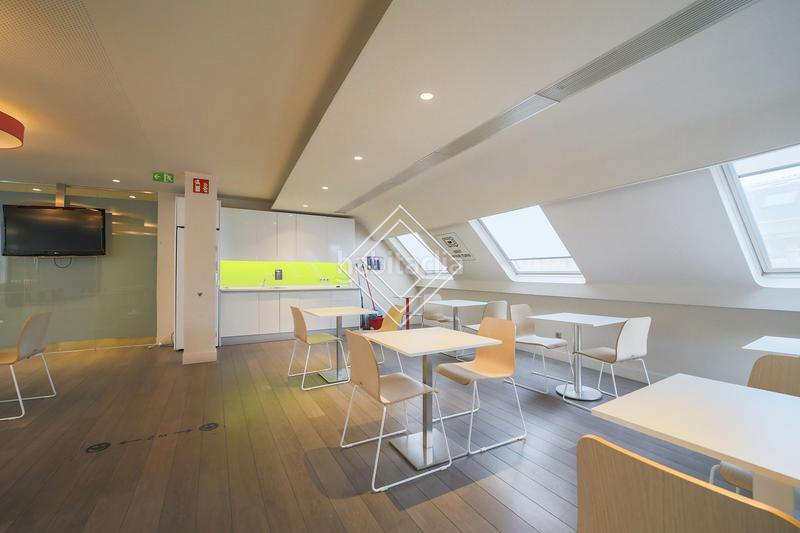 Foto a27c64f1-c179-4a3f-962d-f1ea62b9ac0b. Location bureau avec chauffage dans Castellana Madrid