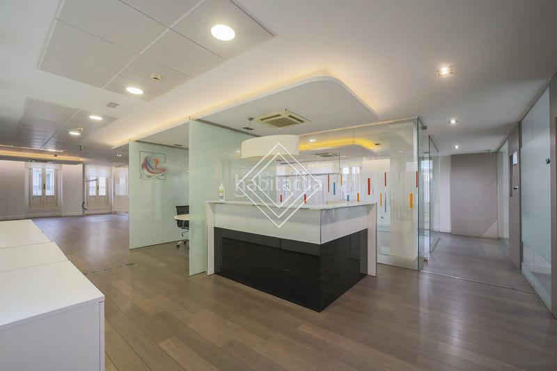 Foto c154d75d-f568-43b1-a8f0-1822261f2947. Rent office space with heating in Castellana Madrid