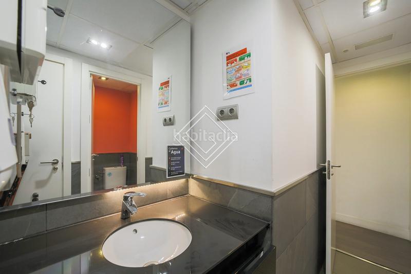Foto ef0dd864-4d4b-4154-8f51-38289e0607a0. Rent office space with heating in Castellana Madrid