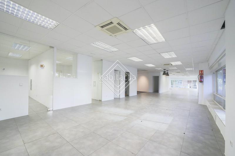 Foto 7413784b-05bc-403f-bd11-30edba19a020. Alquiler oficina gv | arquitectos especializados en activos inmobiliarios prime en Madrid