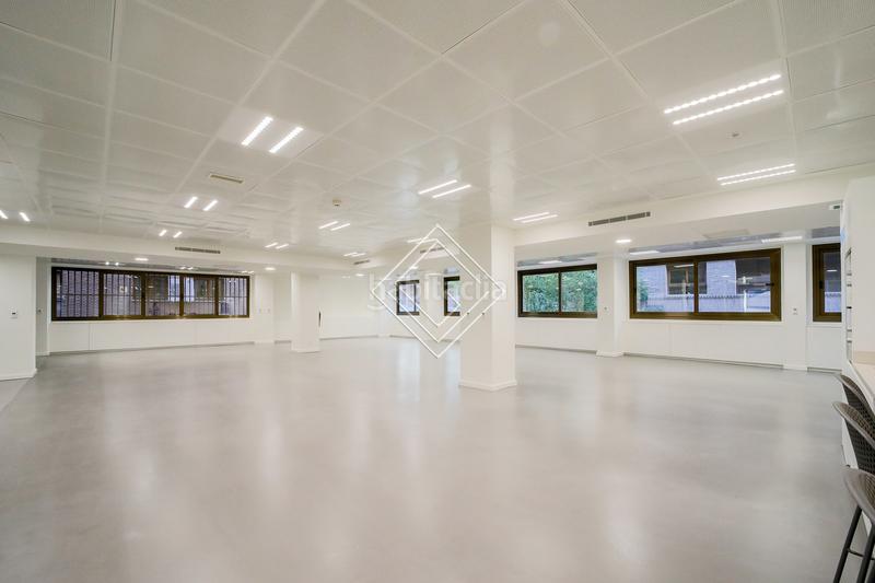 Foto 01340843-92b1-4a5a-927c-1664d2d50cab. Affitto ufficio con riscaldamento in Almagro Madrid