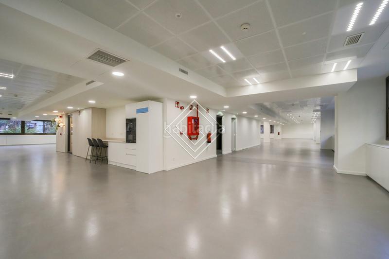 Foto 1660e814-88cb-4551-8f5b-a3746e9b8b67. Affitto ufficio con riscaldamento in Almagro Madrid