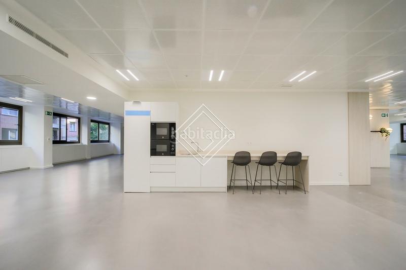 Foto 66a3653f-9a77-4f49-a7cc-bc009ae4d0d3. Affitto ufficio con riscaldamento in Almagro Madrid