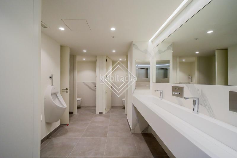 Foto cd9de1e7-4190-494f-91bd-10aff32f1f79. Affitto ufficio con riscaldamento in Almagro Madrid