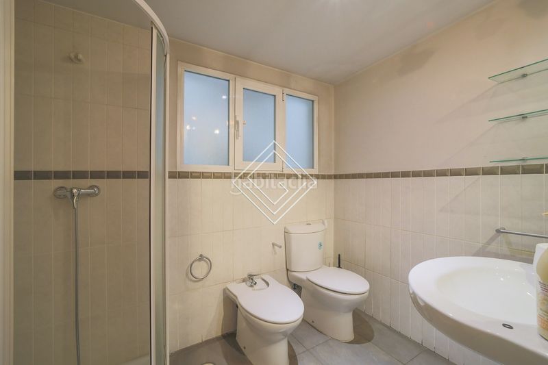 Foto ed5d31ce-1b65-4c7a-97a9-2f663e173c94. Miete büro mit heizung in Palacio Madrid