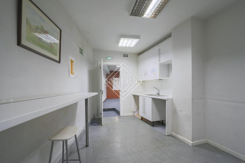 Foto 143ac94a-55de-4b4f-80f6-2ac389557337. Alquiler oficina gv | arquitectos especializados en activos inmobiliarios prime en Madrid