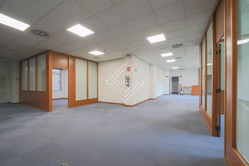 Foto a4f54259-71a3-4d70-9af9-574d57ee3b72. Alquiler oficina gv | arquitectos especializados en activos inmobiliarios prime en Madrid