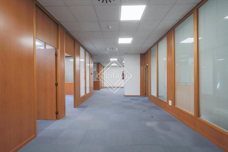 Foto bbbef789-12f2-4032-a766-93c0f33651d9. Alquiler oficina gv | arquitectos especializados en activos inmobiliarios prime en Madrid