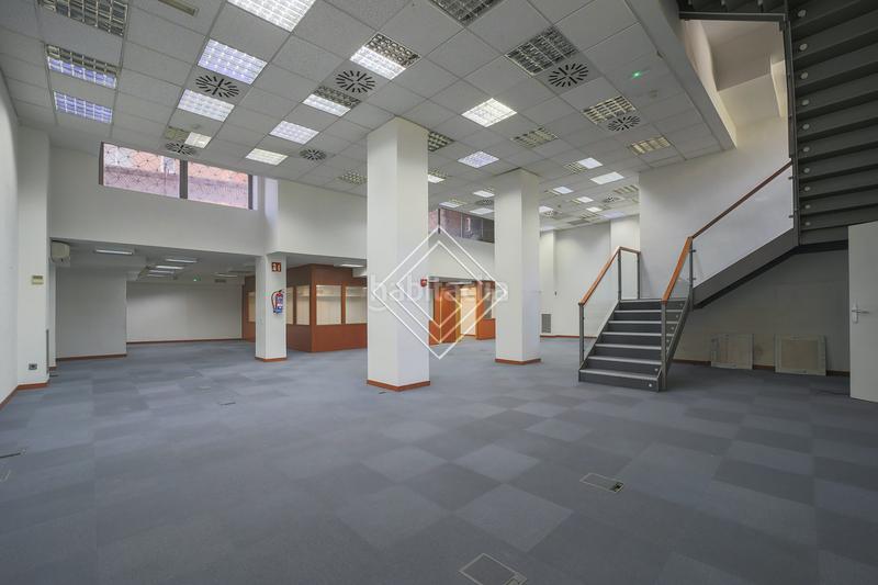 Foto d9defb96-7e4f-4645-85c1-b3409e42adec. Rent office space with heating in Castilla Madrid