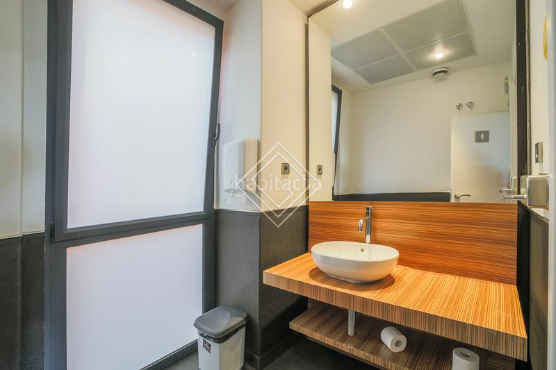 Foto af501e51-583a-4e0e-ad4c-7a14506abea9. Alquiler oficina gv | arquitectos especializados en activos inmobiliarios prime en Madrid