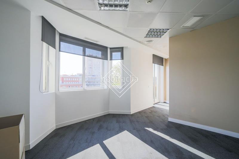 Foto e072bb81-ed8a-4d51-a07c-4d8502b9a785. Alquiler oficina gv | arquitectos especializados en activos inmobiliarios prime en Madrid