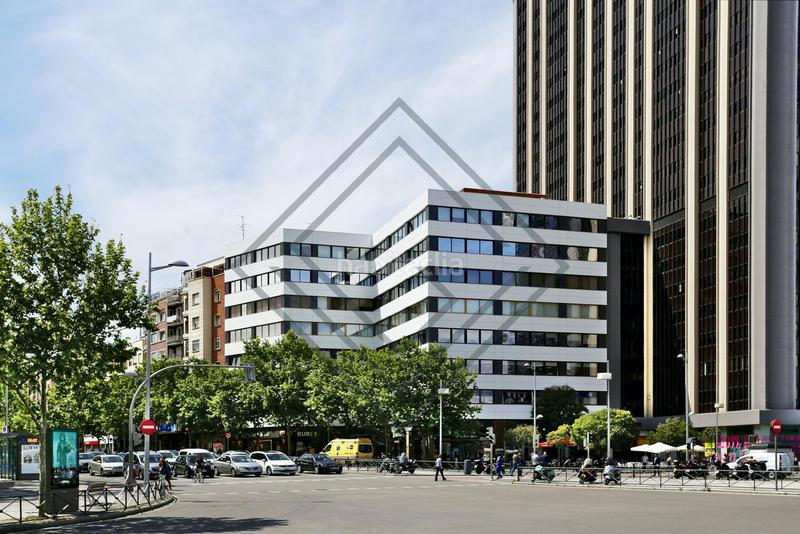 Foto e4c4574e-2195-4384-bce1-039ea983a05d. Rent office space with heating in Castillejos-Cuzco Madrid