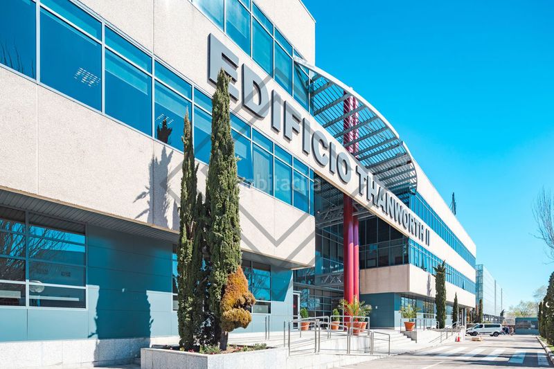 Foto abe8579e-ef47-4e26-869a-14983297a452. Lloguer oficina a Zona Industrial Alcobendas
