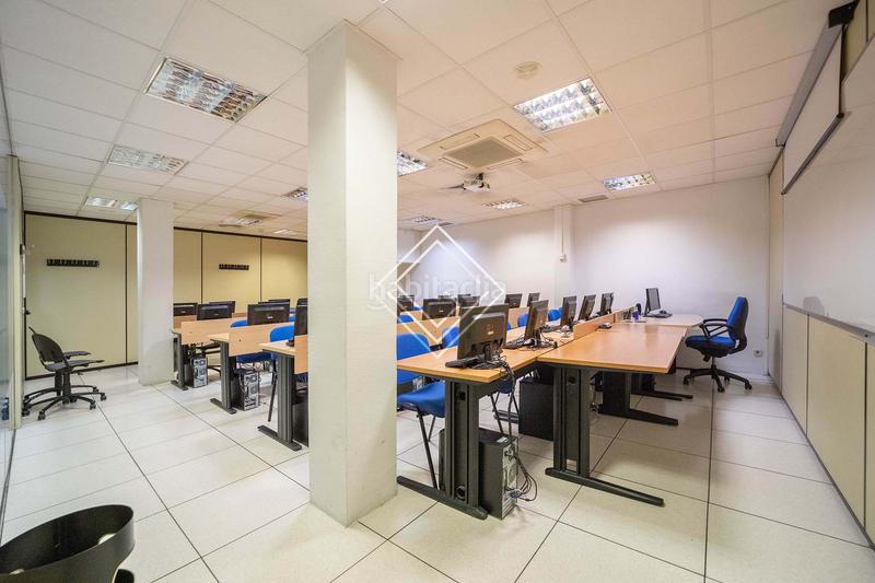 Foto 67ee1fee-f3f1-4015-819c-1f1182bc5e6e. Rent office space with heating in Guindalera Madrid