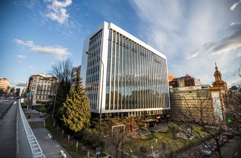 Foto 4312467c-994a-4e22-91a4-4c59d04a6275. Alquiler oficina gv | arquitectos especializados en activos inmobiliarios prime en Madrid