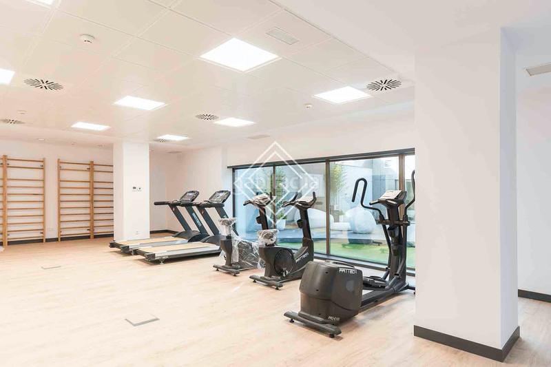 Foto 03a0170c-9835-4b59-972d-91dabb26ad90. Rent office space with heating in La Florida - El Plantío Madrid