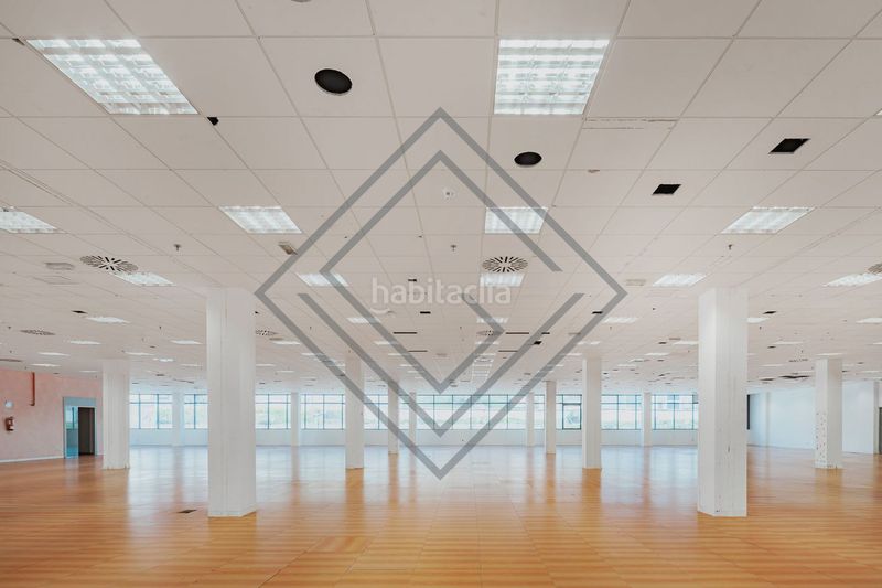 Foto 153f47c5-7f6f-4f48-a8a7-38651b958600. Location bureau avec chauffage dans Zona Industrial Alcobendas