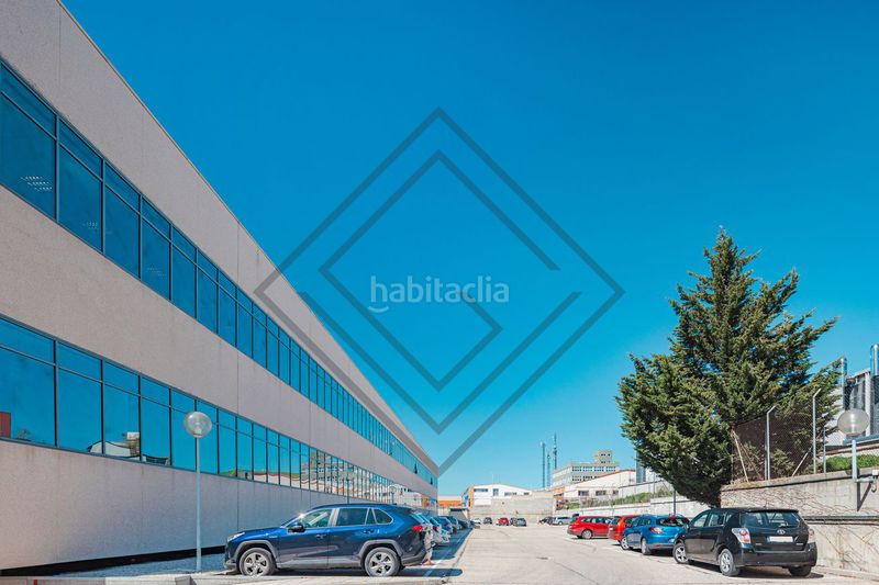 Foto 3da2db8a-8f1a-4032-ab9d-104f484f37a3. Location bureau avec chauffage dans Zona Industrial Alcobendas
