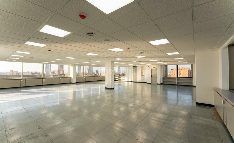 Foto 005576fb-3e09-4eaa-b2b3-08c6c9537eee. Rent office space with heating in Castilla Madrid