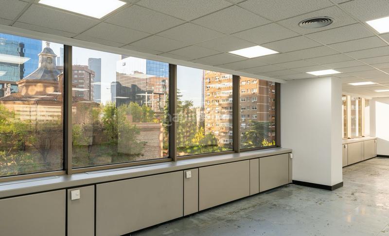 Foto 086762aa-7d2a-4bfc-bcad-b96582961ab8. Rent office space with heating in Castilla Madrid