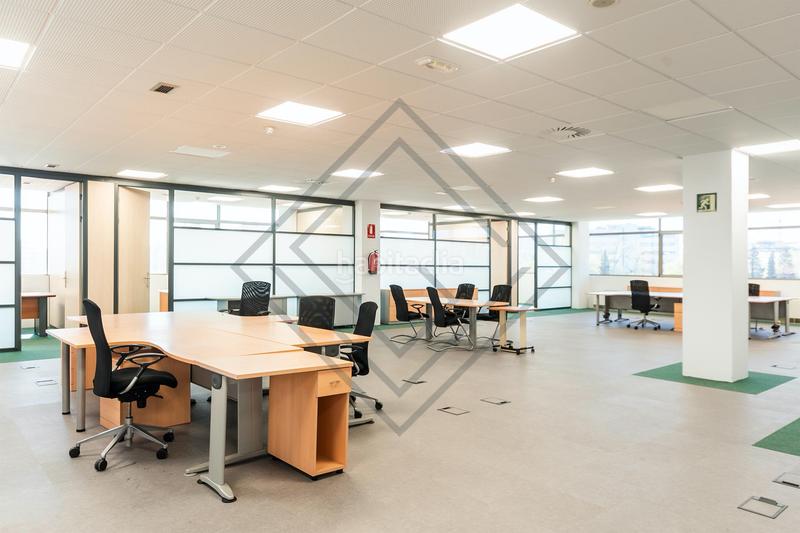 Foto a24b6dbe-f212-4c0f-ada5-8e55fa2830c5. Alquiler oficina gv i arquitectos especializados en activos inmobiliarios prime en Madrid