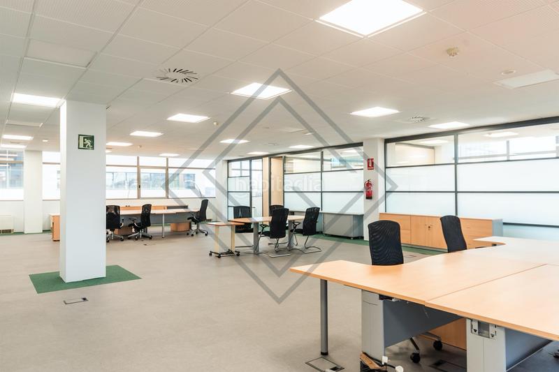 Foto d95ced80-112d-47c1-b247-08591374549d. Alquiler oficina gv i arquitectos especializados en activos inmobiliarios prime en Madrid