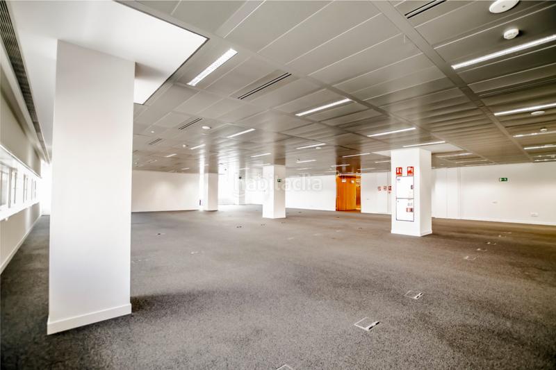 Foto a2908c71-9dda-4dfb-b61c-3277ac8ec913. Miete büro mit heizung in Legazpi Madrid