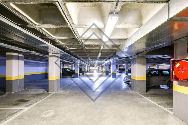 Foto c281dfe2-40bf-4789-9b0e-1a77906f8be3. Location bureau avec chauffage dans Zona Industrial Alcobendas
