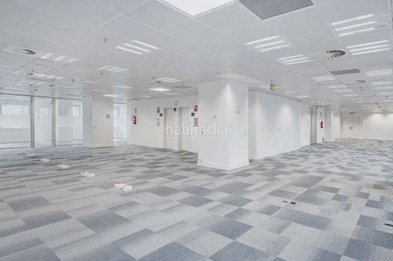 Foto dbd84b2c-f519-48a1-972e-dd13f3940514. Miete büro mit heizung in Cuatro Caminos - Azca Madrid