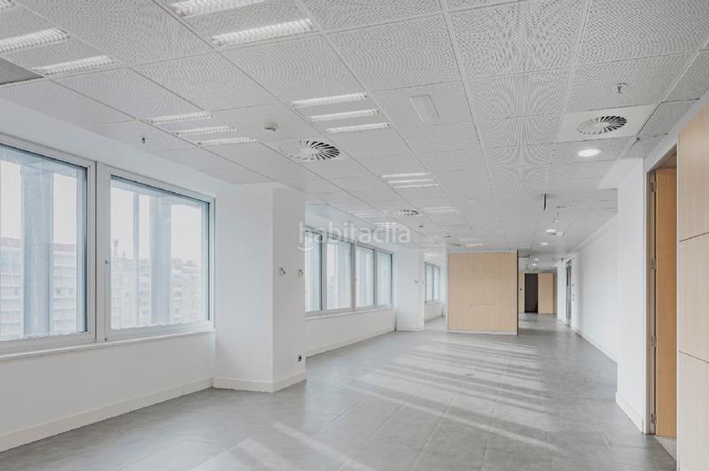 Foto b6c9c501-8d24-4f48-8f3e-c5f567ad2c64. Rent office space with heating in Cuatro Caminos - Azca Madrid