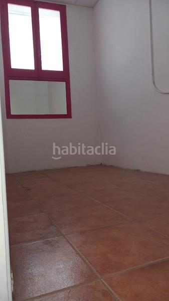 Foto 9d15e160-2c97-4719-9459-ecb26bfed1d2. Location local commercial avec chauffage dans Cerdanyola Nord Mataró